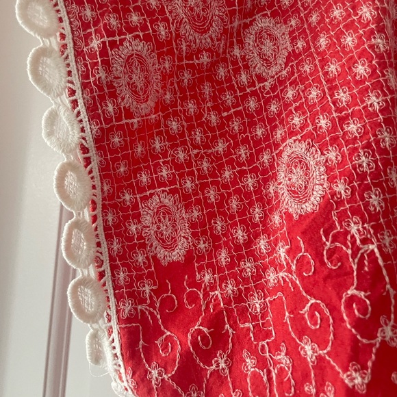 📍Unique Find - Got Many Compliments - Deep Orange Red Top ❤️‍🔥 - Picture 3 of 5